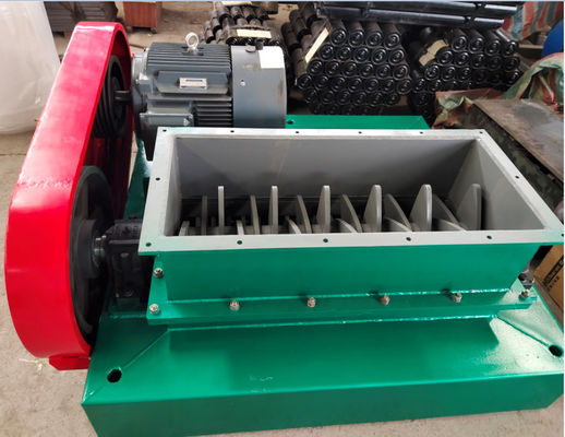 50t / H آلات سحق الكسافا الجافة آلة قطع رقائق الكسافا الكربون الصلب